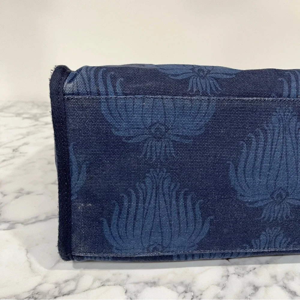Pottery Barn Kids preppy canvas diaper tote navy blue leather straps initial 